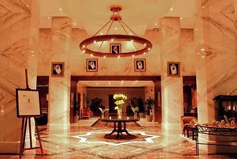 Sheraton Riyadh Hotel & Towers 5*,
